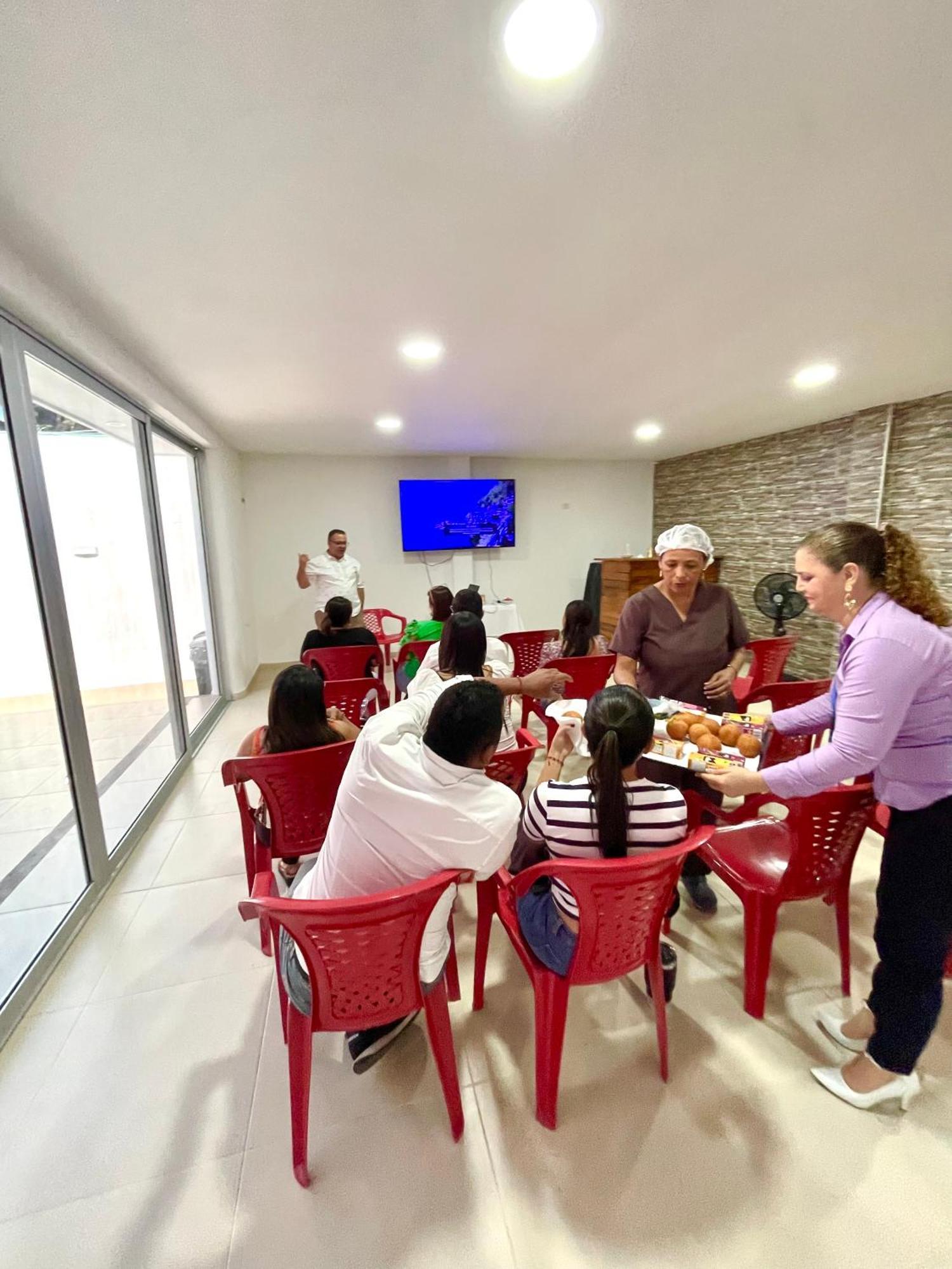 Hotel Olam Deluxe Valledupar Luaran gambar